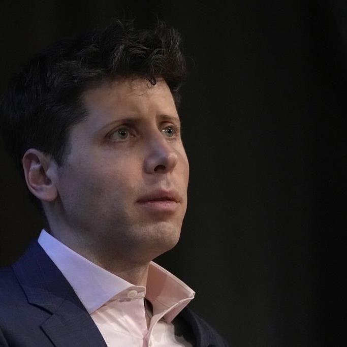 Artificial intelligence raises risk of extinction, experts say in new warning